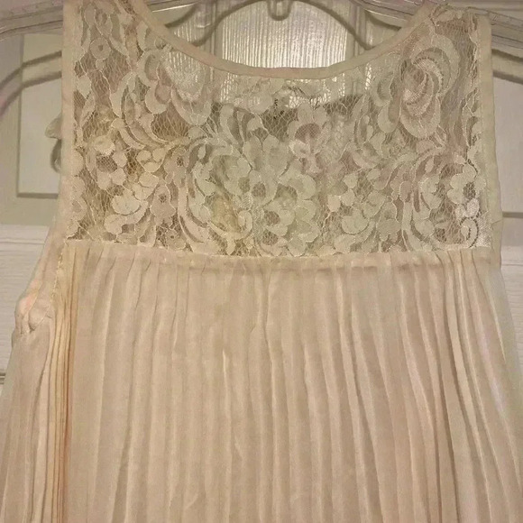 Umgee Women’s Lace Ruffles Sleeveless Elegant Party Loose Cream Mini Dress NEW - Picture 11 of 14